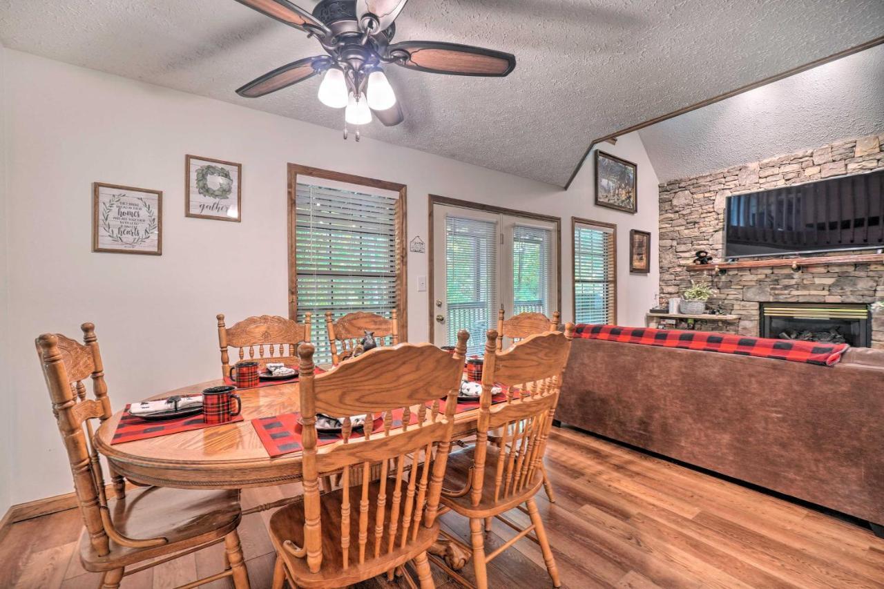 Picturesque Pigeon Forge Cabin With Mountain Views Ngoại thất bức ảnh