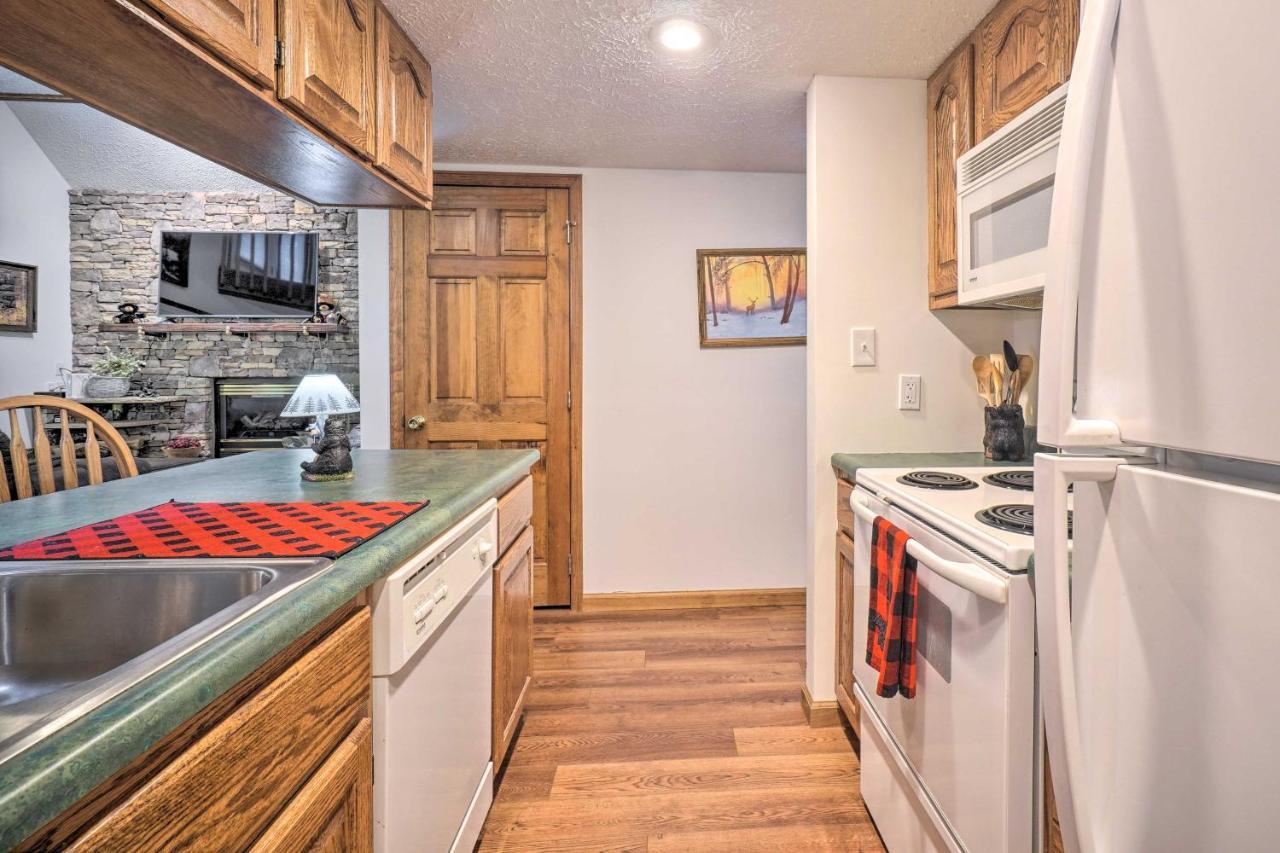 Picturesque Pigeon Forge Cabin With Mountain Views Ngoại thất bức ảnh