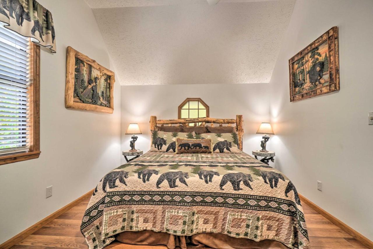Picturesque Pigeon Forge Cabin With Mountain Views Ngoại thất bức ảnh