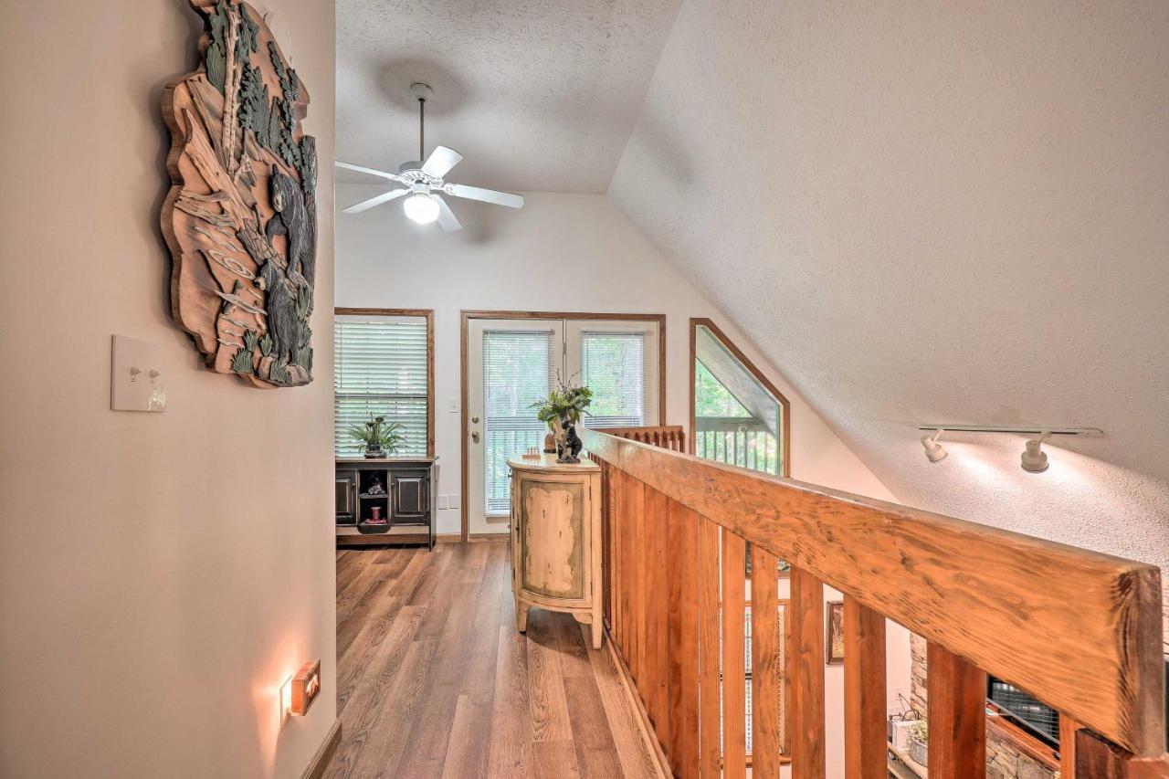 Picturesque Pigeon Forge Cabin With Mountain Views Ngoại thất bức ảnh